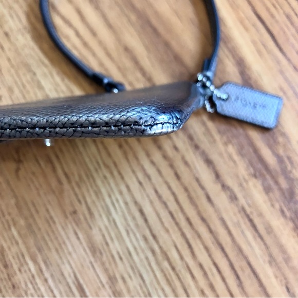 Coach Turnlock Bow Wristlet - Picture 4 of 5